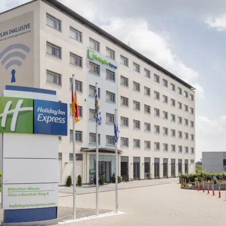 Holiday Inn Express MUNICH - MESSE by IHG