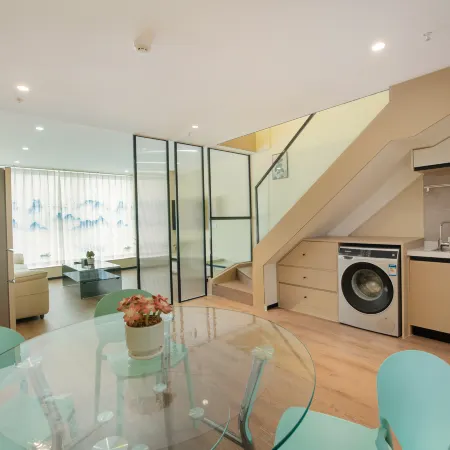 Xuchang Junxin · High-Rise City View Boutique Stay (Pangdonglai Angel City)