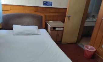Yunpeng Hotel