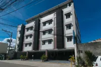 RedDoorz @ Leoncia Apartelle Mandaue City Các khách sạn ở Liloan
