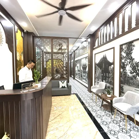 The Queen Hotel & Spa 2 Отели рядом с достопримечательностью «Храм Нгоксон»