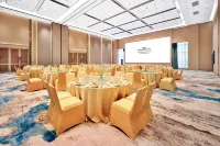 Howard Johnson Hot Springs Plaza Yinghuashan - พร้อมอาหารเช้า