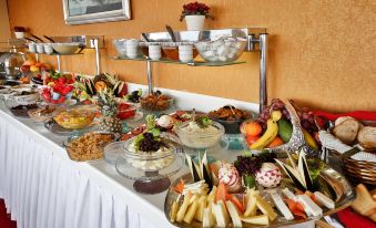 Sidonya Hotel
