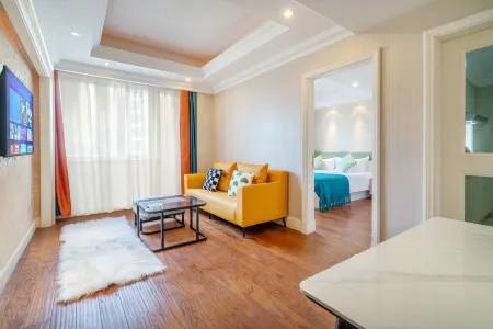 Lulin Hotel (Dalian Railway Station Zhongshan Square)