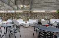 آي إتش هوتلز ميلانو إيور تريزانو سول نافيجليو فنادق في 