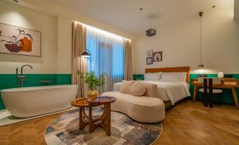 Quzhou Waiting for You Art Hotel (Shuitingmen Confucius Temple)