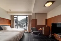 The Nest 1219(West Street)