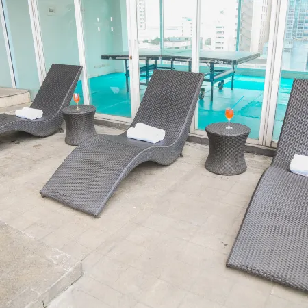 Pacific Bay Grand Suites
