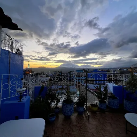 RIAD CHENGLI