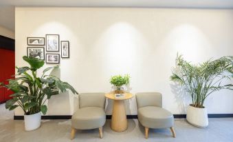 Qingteng Yisu Hotel (Ningbo Tianyi Square  Store )