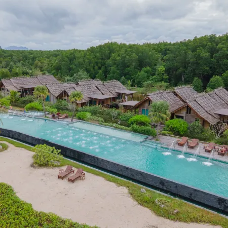 Venice Krabi Villa Resort