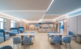 Hanting Hotel (Guangzhou Wanguo Outlets Jiangnan West Subway Station Hotel)