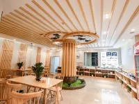 Muxi Foot Road · Hotel (Ping An Bus Station) Hotels in Qujing