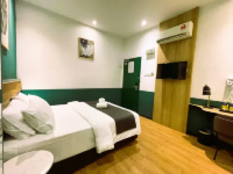 ENCLAVE HOTEL KUALA LUMPUR - Previously known as Season Point Hotel