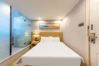 CMAX Hotel Hotel in zona Luoxi Food Street