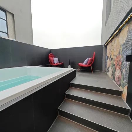 Winart Life Hotel