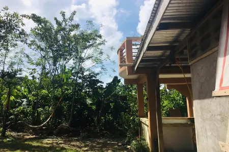 Larosa Hostel Puerto Princesa