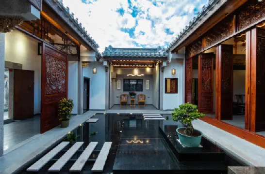 潮州鳳蘭閣客棧（牌坊街廣濟橋店） 鄰近韓江的酒店