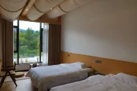 Heron Lodge Mountain Retreat | Hefeng Karst Sanctuary - Parvekkeita