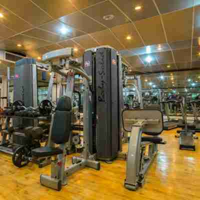 Ferdowsi Grand Hotel Fitness & Recreational Facilities