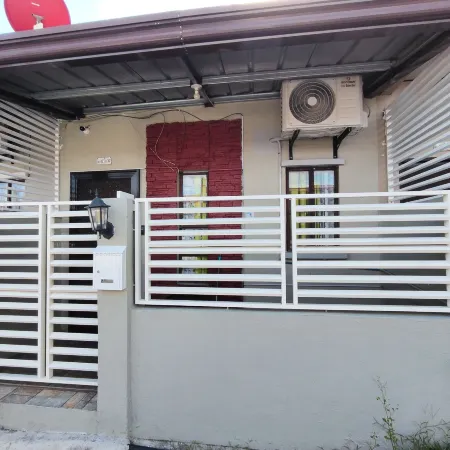 JZ Homestay - Cozy Home Near SM Savemore, Caraga State University & Bmc Hospital