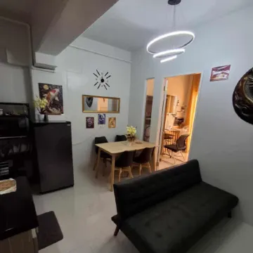 Jml's Podroyale Near Mactan