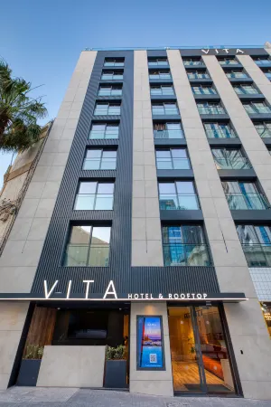 VITA Hotel & Rooftop