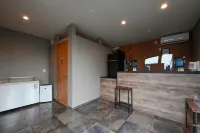 Hotel R9 the Yard Kurashiki - parkir