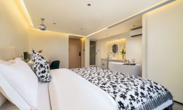 Yixuan Apartment (Guangzhou Nansha Jinzhou Wanda Plaza Branch)