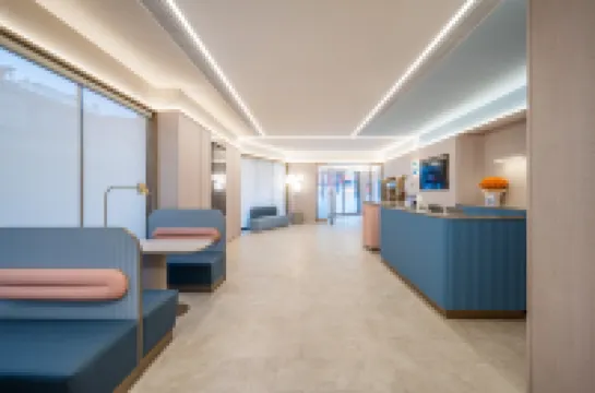 HanTing Hotel (Ankang Railway Station East Avenue)