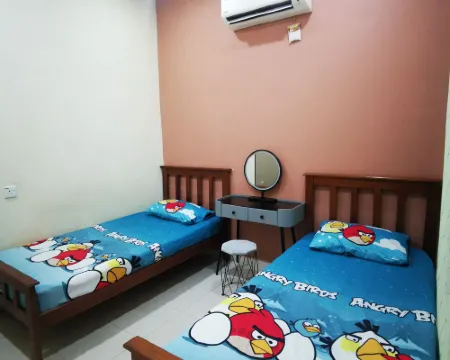 微笑旅館-吉打 巴東色海酒店