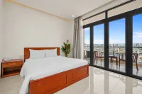 Cocorico Da Nang Beach Hotel
