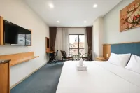 Sunshine Airport Hotel