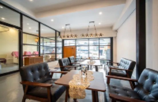 โรงแรม ZJ(ตัวเมืองภูเก็ต)