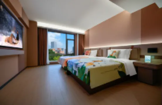 Guiyang Banshan Hotel (Jiaxiu Lou Qingyun Market)