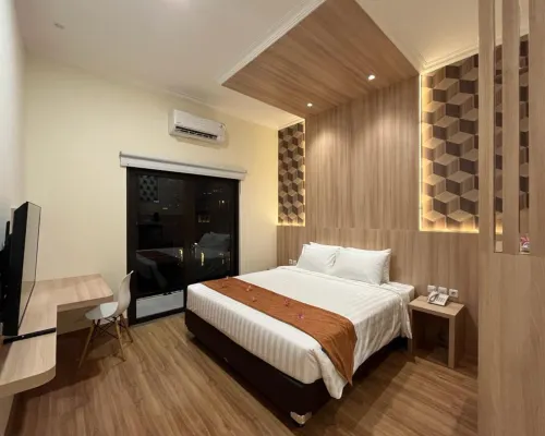 D'Bamboo Suites Hotels near Setiabudi
