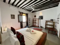 The African Paradise Beach Hotel