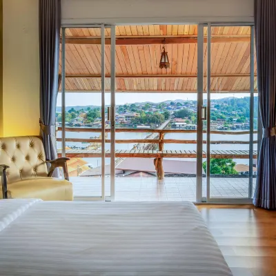 Samprasob Resort Các khách sạn gần Cầu Mon