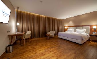 Avenzel Hotel & Convention Cibubur