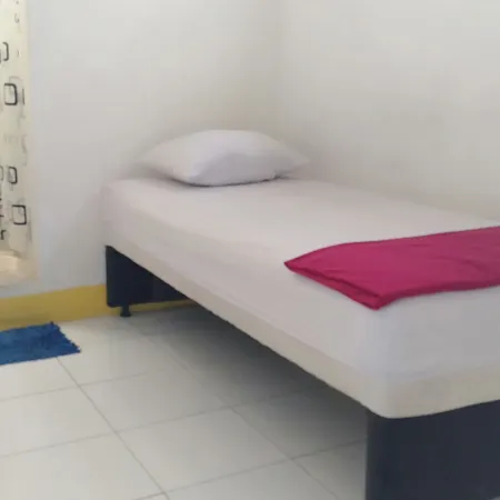 Rumah Kuning Syariah