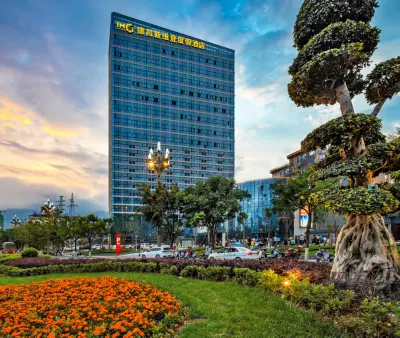 Meicheng Sweetome Resort Hotels near Dechang Bell and Drum Tower