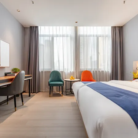 Artlong Ruiyun Hotel (Donggang Community, Jinzhai South Road, Feixi County, Hefei)