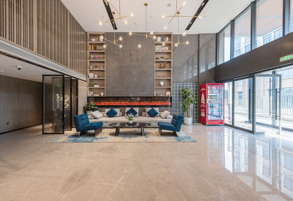 REZEN SELECT HOTEL