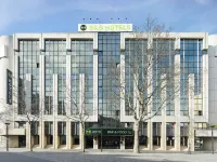 B&B HOTEL Paris 17 Batignolles Hotels in Paris