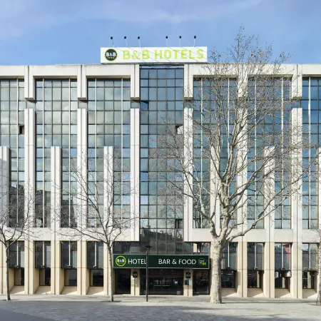 B&B HOTEL Paris 17 Batignolles