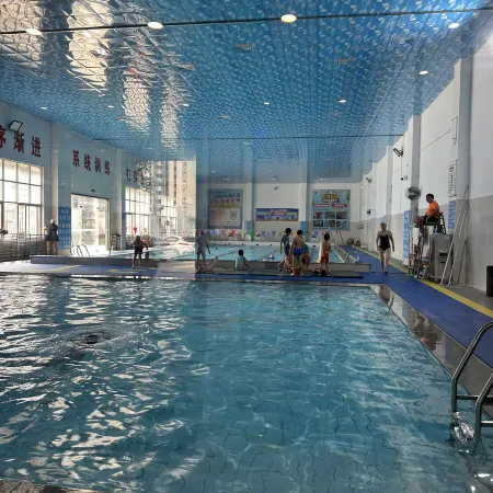 Meisi Park Hotel (Jiangmen Pengjiang LeiHo Plaza  Wuyi University)