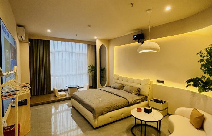 Qingquanyaju Homestay (Yuanzhou District Dihao Plaza)