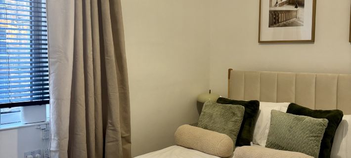 Stylish 1 Bed Edinburgh City Centre Apartment Hotels in Edinburgh