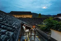 Hongcun Heyi Academy of Fine Arts Huizhou Courtyard View Homestay - Lãng mạn
