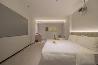 Xingrui Hotel (Meishan Sansu Temple Branch)